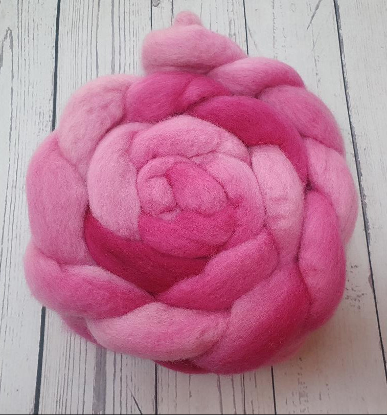 Hand Painted Roving Merino/Corriedale-Samantha