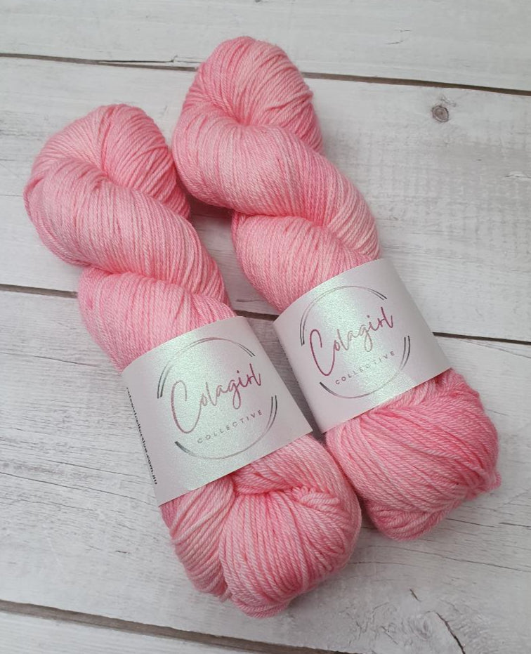 Swagman 4ply/Fingering 'Hot Stuff